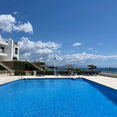 Sunshine Beach Front Complex, Wifi, Modern 카사레스 외부 사진