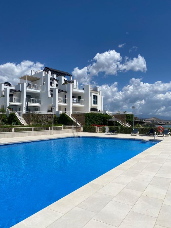 Sunshine Beach Front Complex, Wifi, Modern 카사레스 외부 사진
